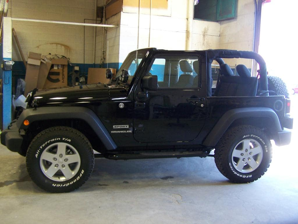Body Repair Shop at Lakeshore Chrysler Jeep Dodge in Montague, MI